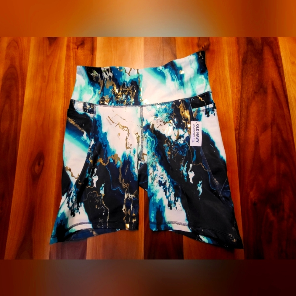 Brand new old navy bike shorts, size L. Blue and gold.